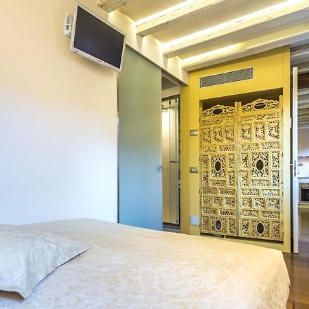 Apartments Moon Or Dama Venice Luaran gambar